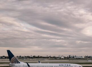 United Airlines Flight UA770 Emergency Diversion: What Happened?