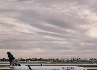 United Airlines Flight UA770 Emergency Diversion: What Happened?